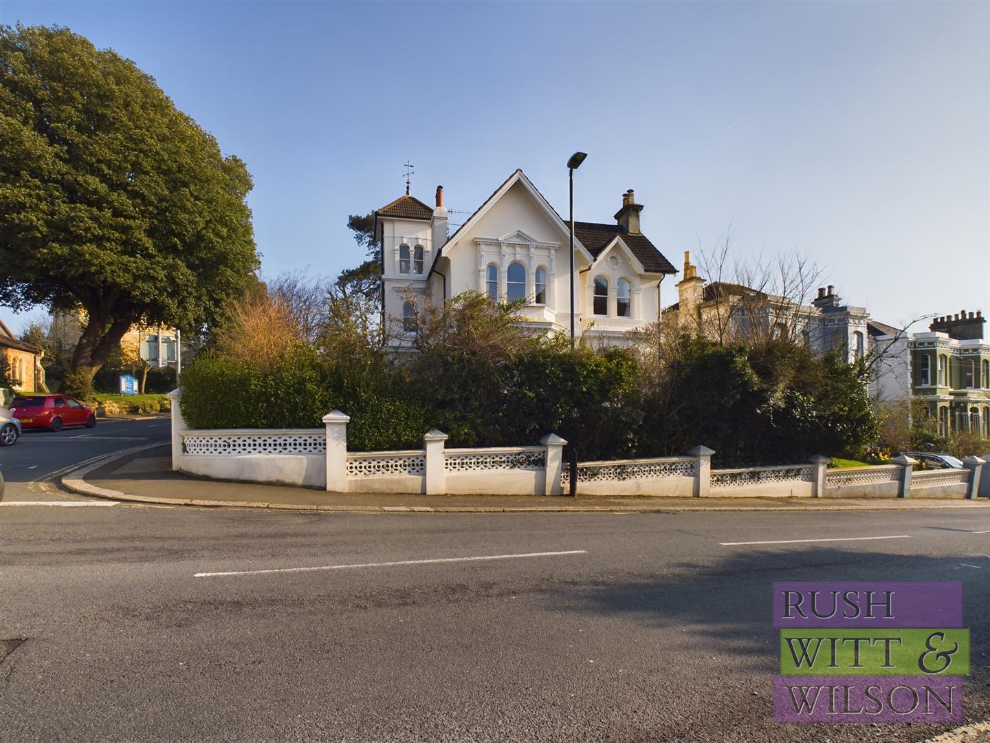 Laton Road, Hastings Rush, Witt & Wilson